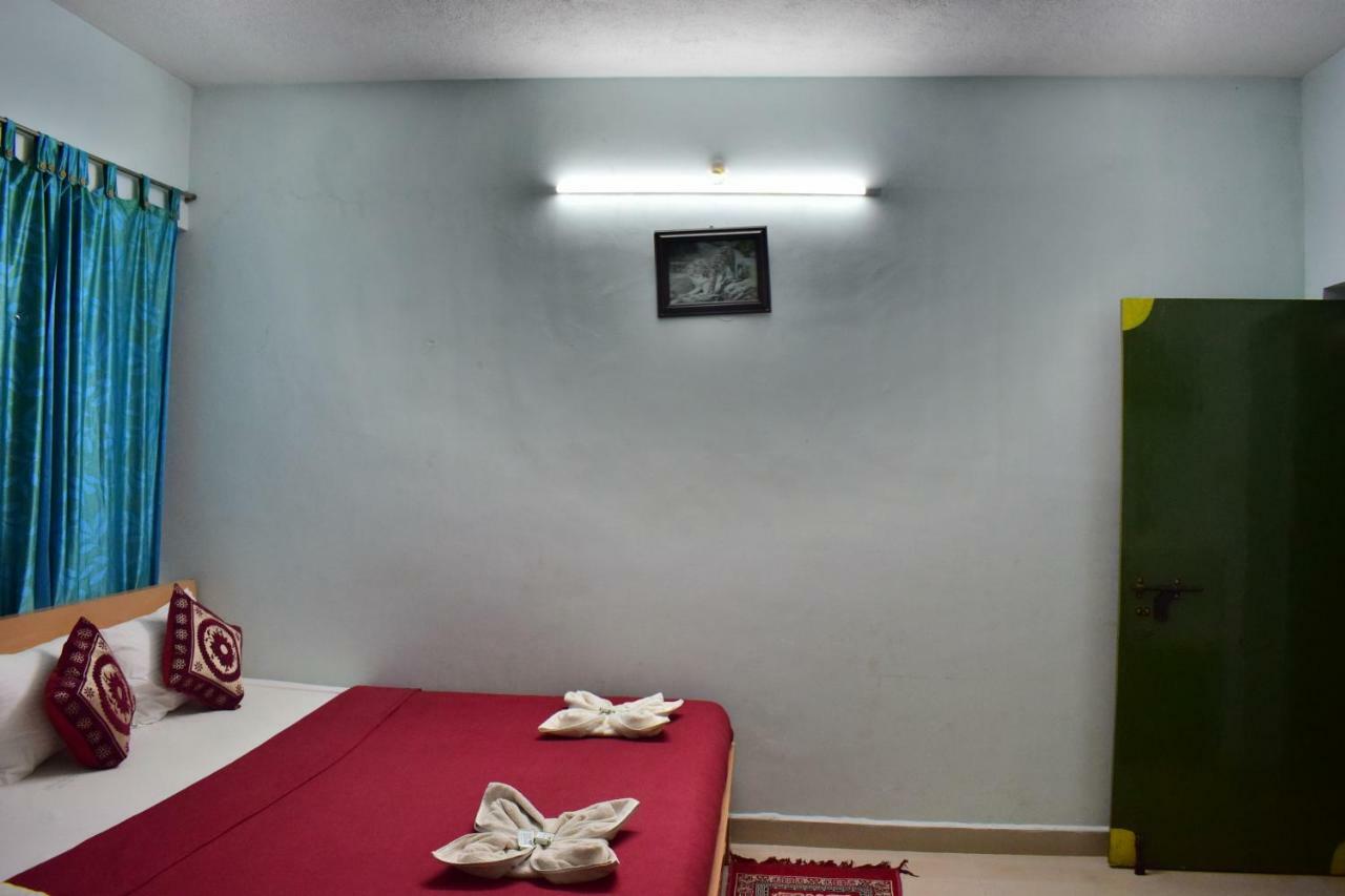 Kozee Kaves Hotel Yelagiri Buitenkant foto
