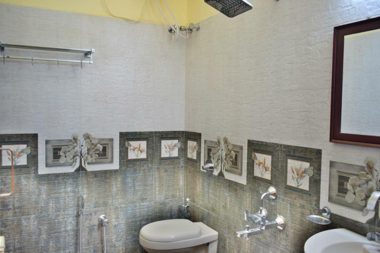 Kozee Kaves Hotel Yelagiri Buitenkant foto
