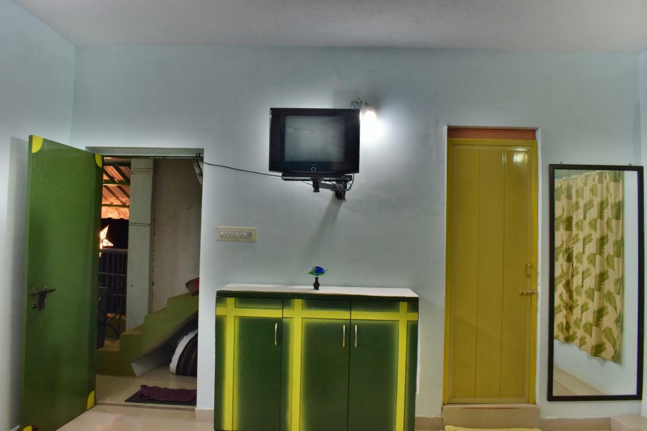 Kozee Kaves Hotel Yelagiri Buitenkant foto