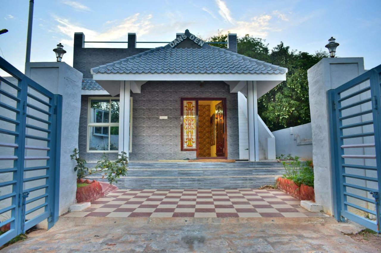 Kozee Kaves Hotel Yelagiri Buitenkant foto